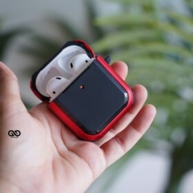 Red Defender Airpods 1/2 Case