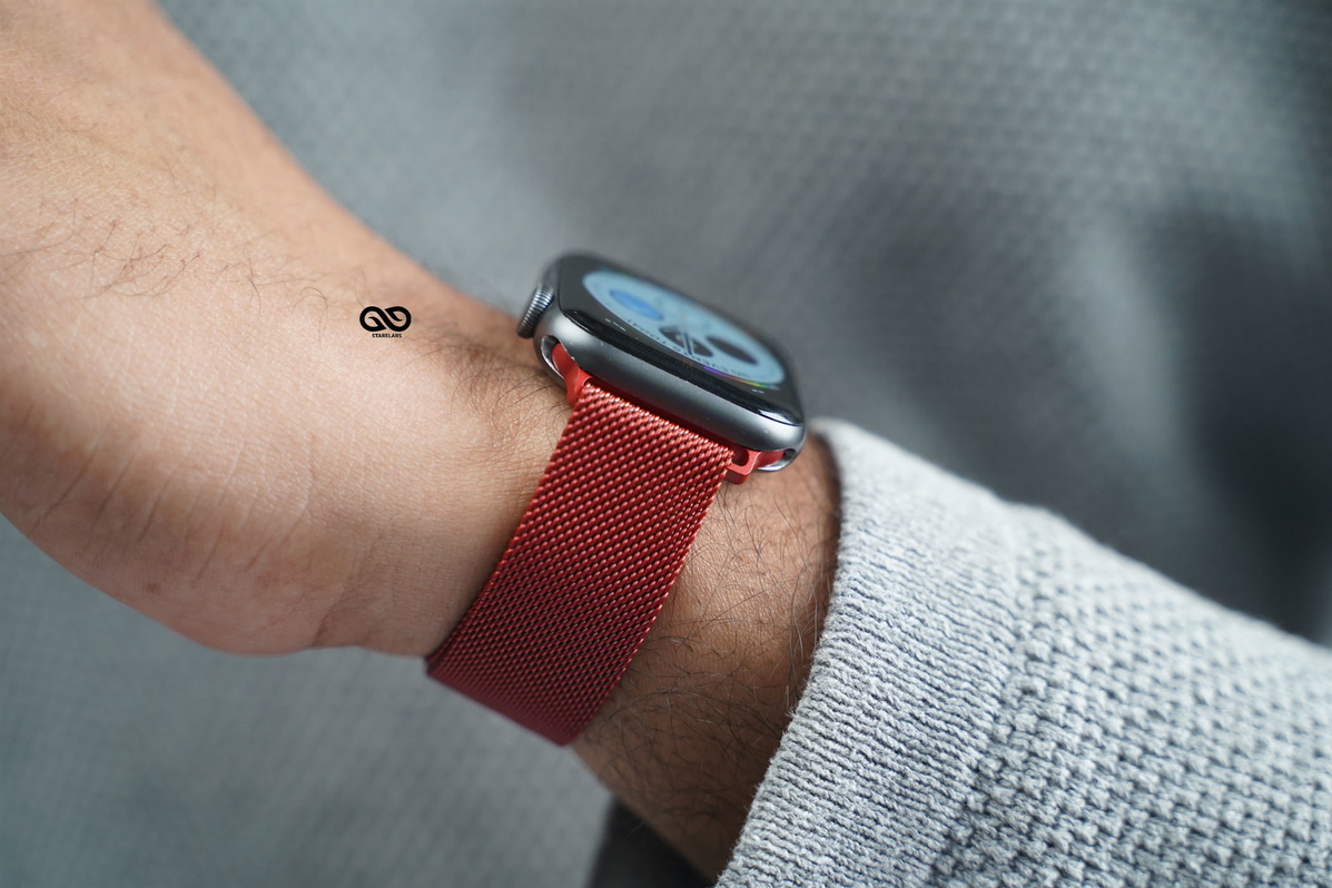 Apple watch series 4 red strap sale
