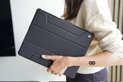 iPad Pro 2021 M1/2020/2018 Black Bumper leather Case with transparent back and camera shutter for 11 inch and 12.9 inch