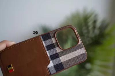 Chequered Leather Case with Card Slot 86 Chequered Leather Case with Card Slot