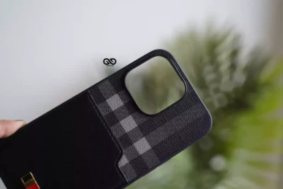 Chequered Leather Case with Card Slot 87 Chequered Leather Case with Card Slot