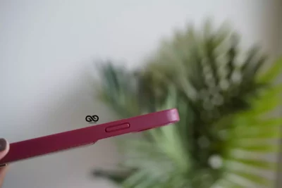 Chequered Leather Case with Card Slot 99 Chequered Leather Case with Card Slot