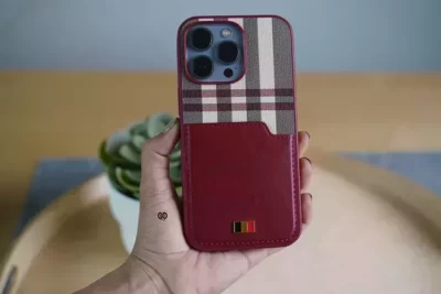 Chequered Leather Case with Card Slot 111 Chequered Leather Case with Card Slot