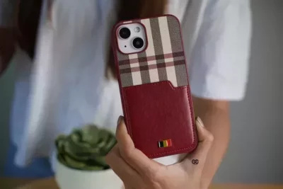 Chequered Leather Case with Card Slot 104 Chequered Leather Case with Card Slot