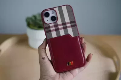 Chequered Leather Case with Card Slot 89 Chequered Leather Case with Card Slot